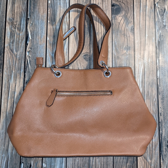 Guess Shoulder Bag - Picture 13 of 14